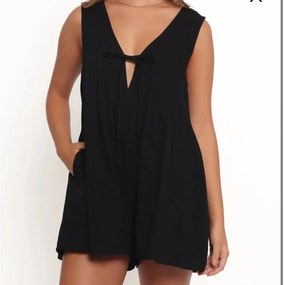 Petal & Pup Sleeveless Cotton Tie Front Romper - Picture 2 of 10